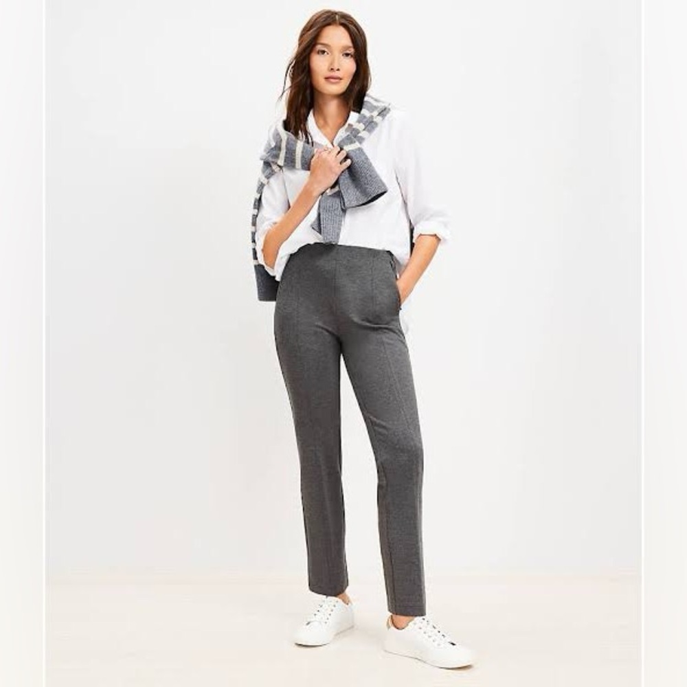 Ann Taylor gray trousers elastic band pants women’s Sz Small SP